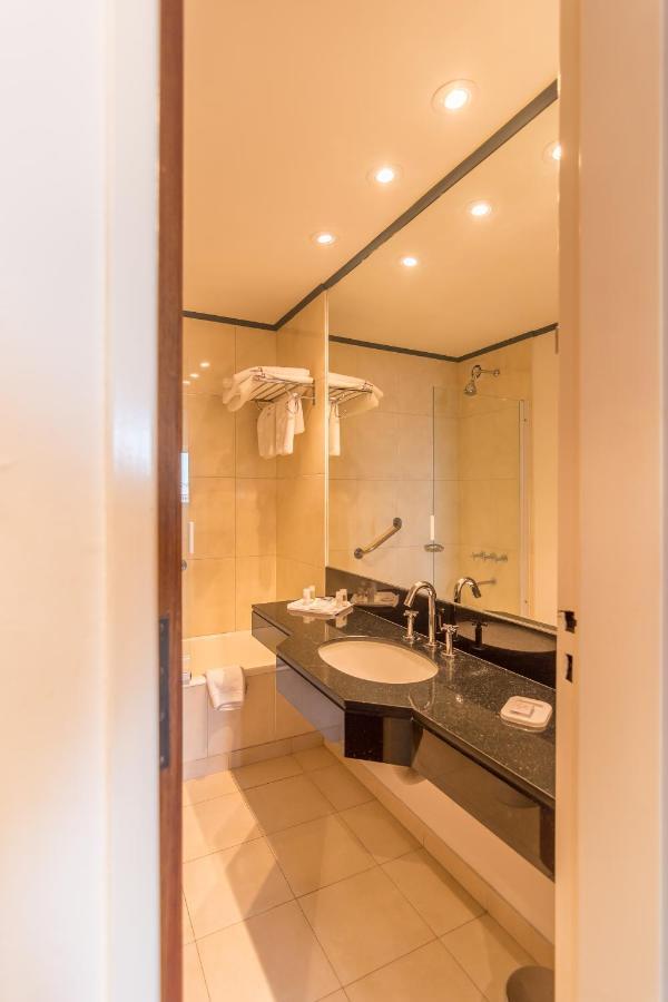 Hotel Libertador Tandil Buitenkant foto