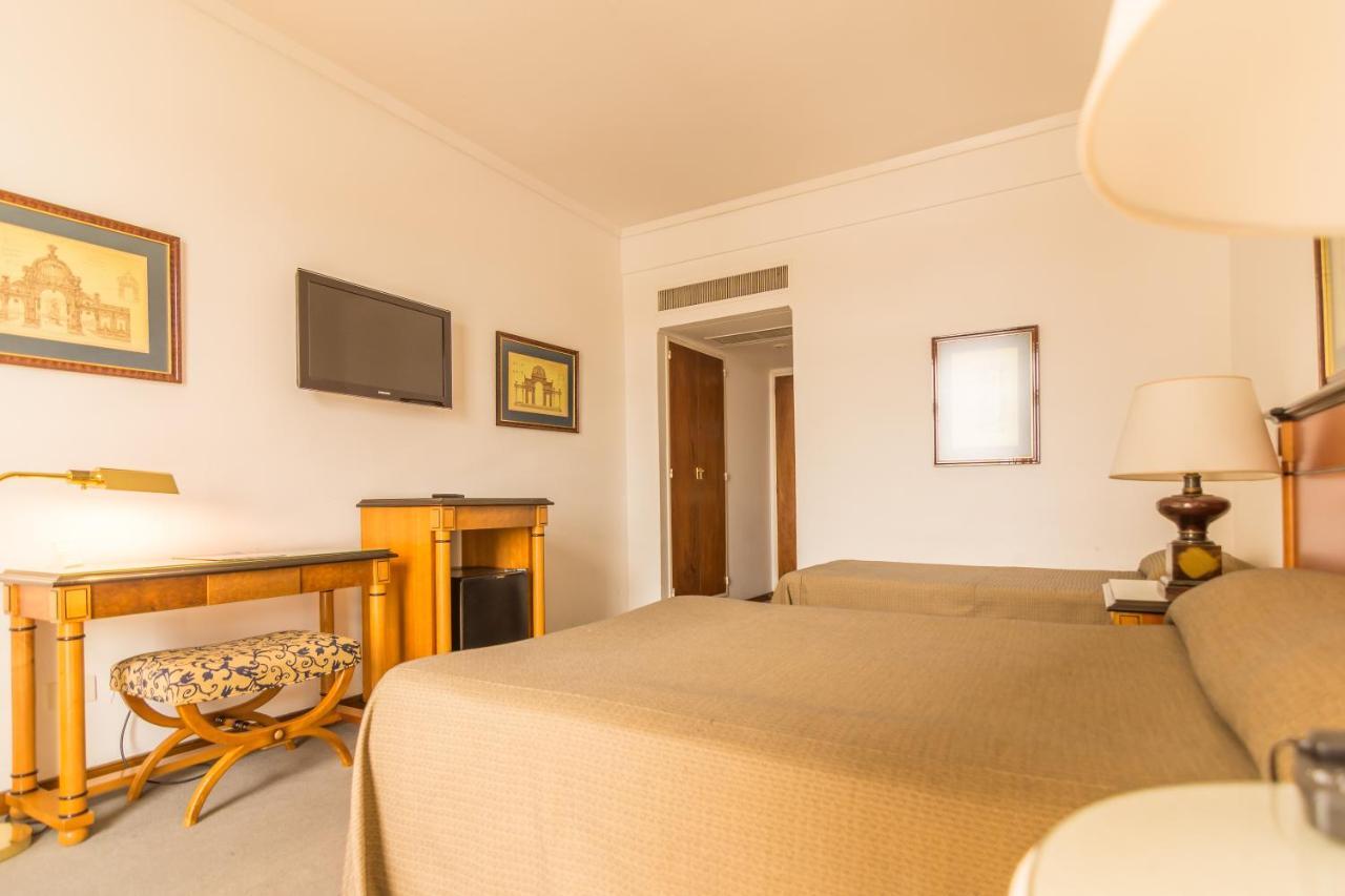 Hotel Libertador Tandil Buitenkant foto