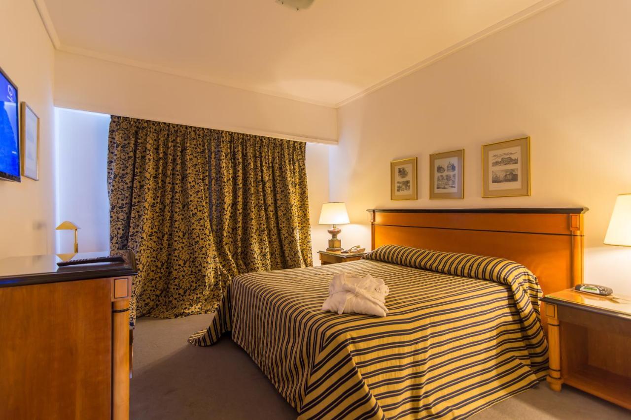 Hotel Libertador Tandil Buitenkant foto