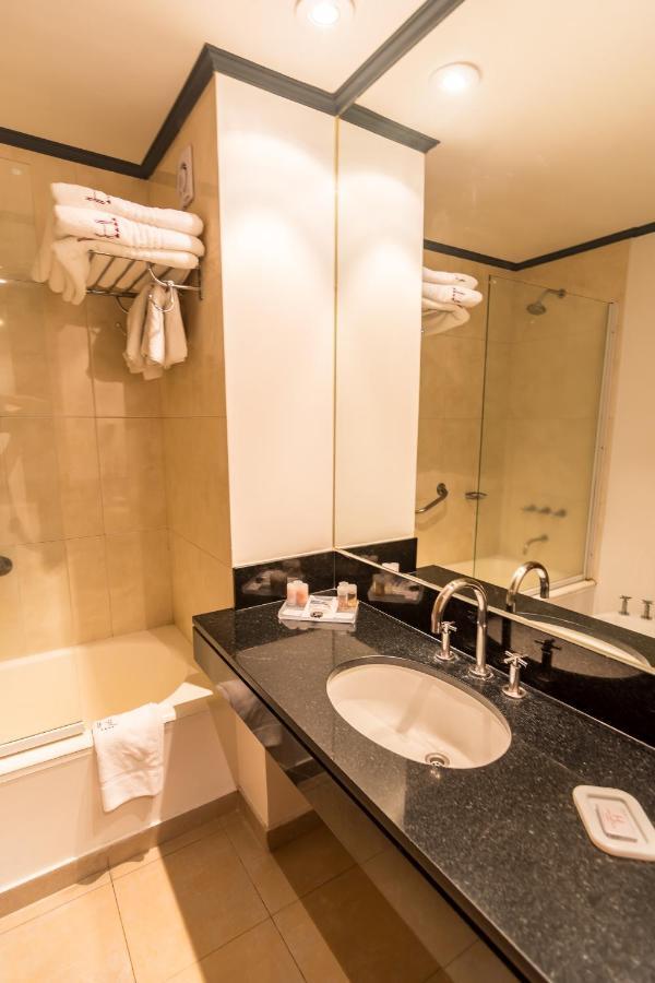 Hotel Libertador Tandil Buitenkant foto